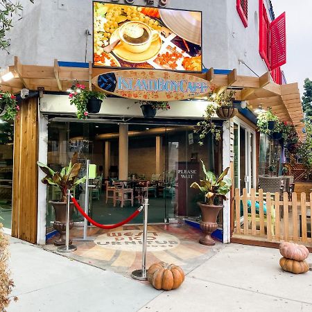 Island Girl Spa + Bed And Breakfast Los Angeles Zewnętrze zdjęcie